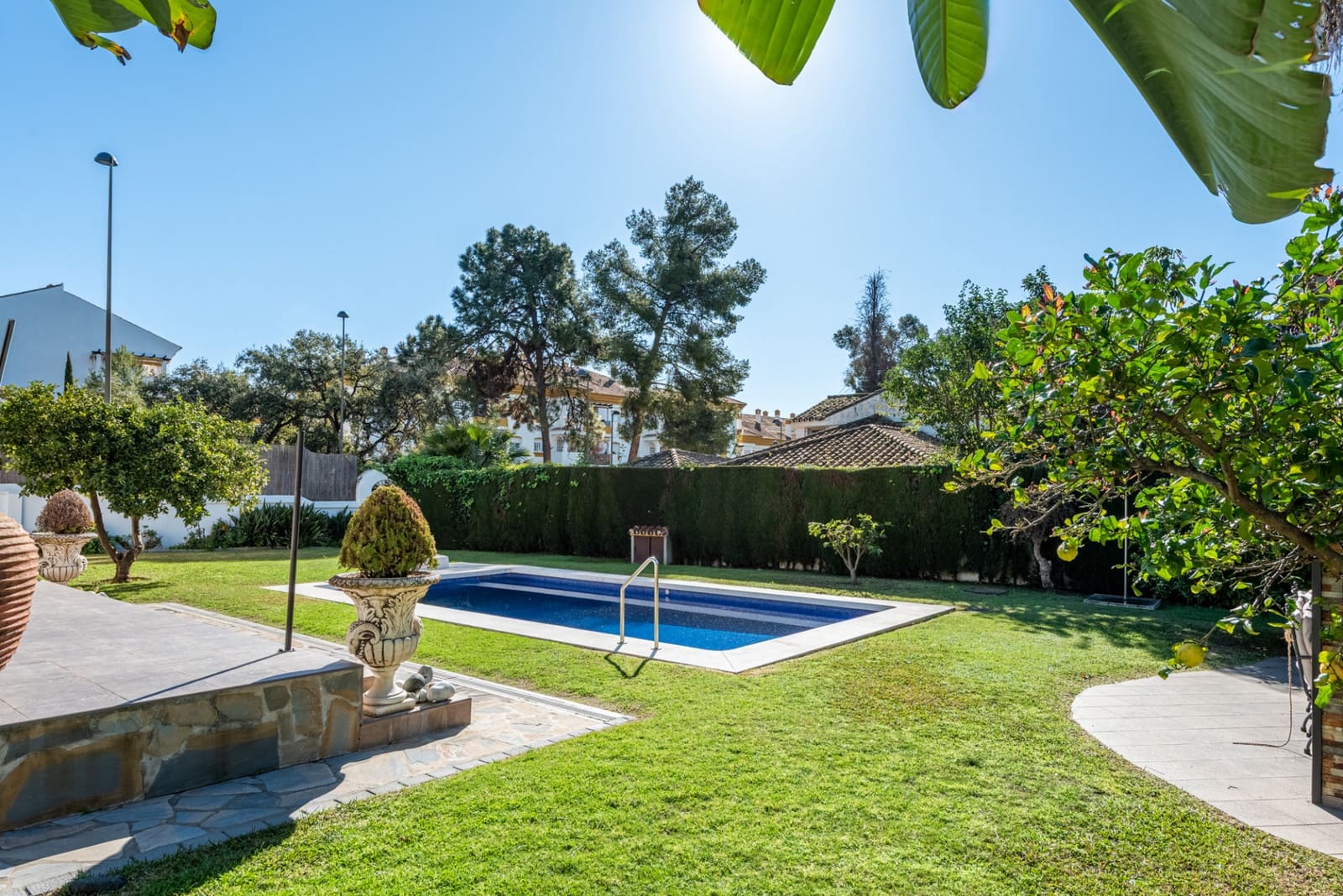 3 chambre Villa/Maison à vendre à Marbella avec piscine garage - 2 800 000 € (Ref: 9582444)