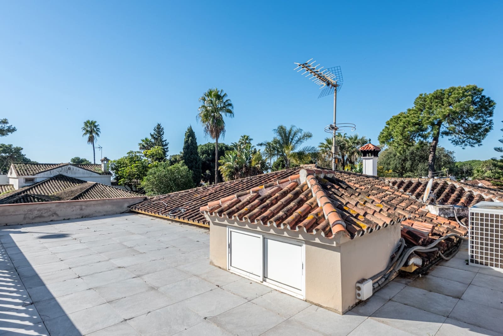 3 chambre Villa/Maison à vendre à Marbella avec piscine garage - 2 800 000 € (Ref: 9582444)