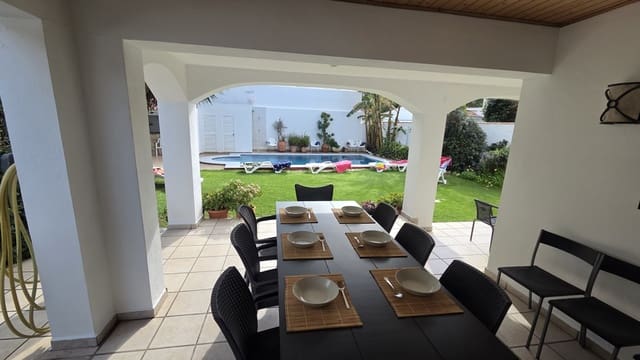 4 soveværelse Villa til salg i Nueva Alcántara, Marbella med swimmingpool garage - € 1.950.000 (Ref: 9590808)