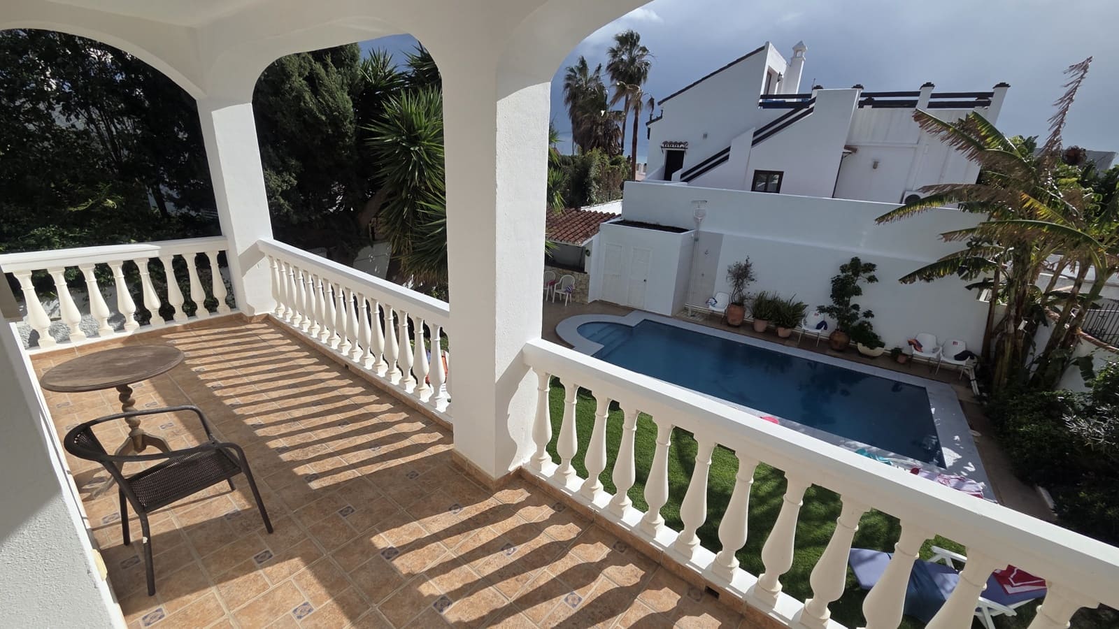 4 soveværelse Villa til salg i San Pedro de Alcantara med swimmingpool garage - € 1.950.000 (Ref: 9590808)