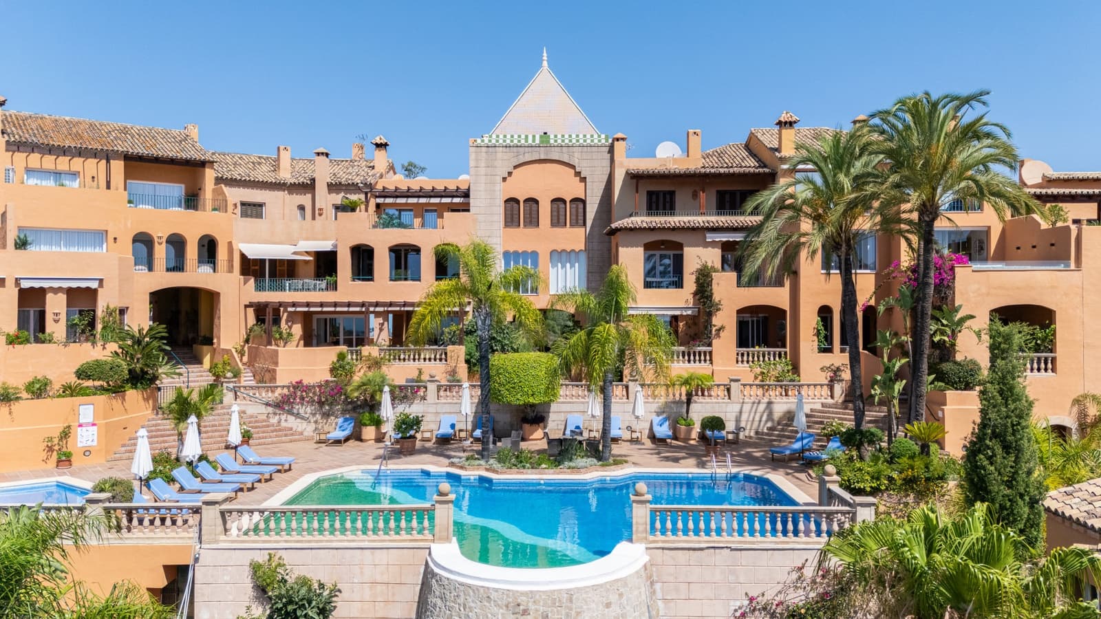 3 slaapkamer Penthouse te koop in Marbella met zwembad garage - € 1.125.000 (Ref: 9611162)