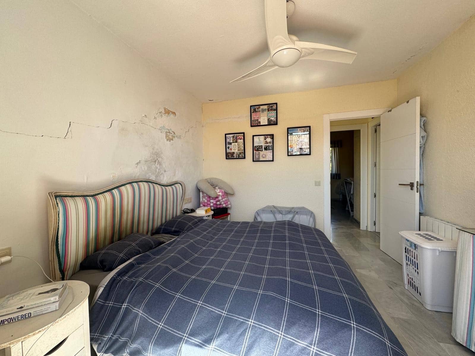 3 bedroom Townhouse for sale in Estepona with pool garage - € 325,000 (Ref: 9625382)