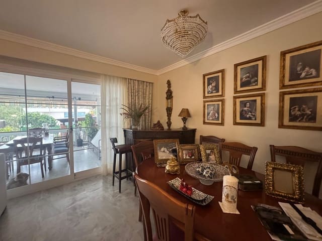 4 bedroom Townhouse for sale in Nueva Atalaya, Estepona with pool garage - € 545,000 (Ref: 9647844)