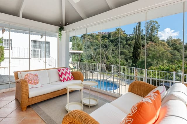 4 sovrum Villa till salu i Los Arqueros - Puerto del Almendro, Benahavís med pool garage - 1 150 000 € (Ref: 9670136)