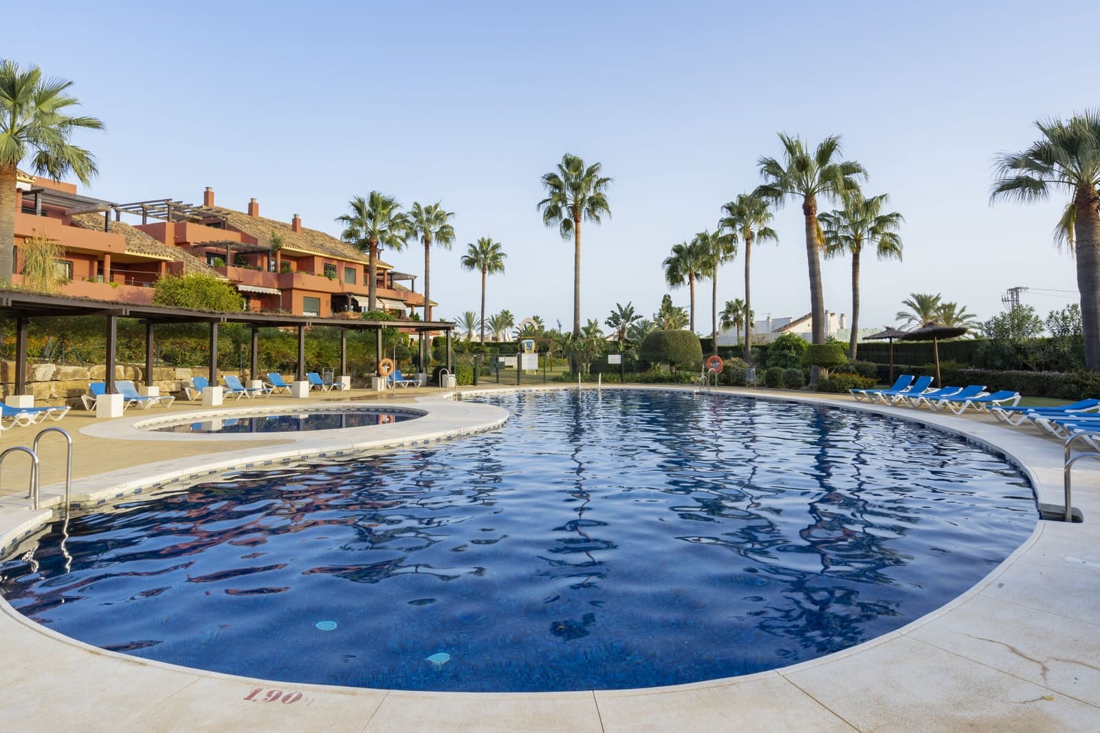 3 soveværelse Penthouse til salg i Cancelada med swimmingpool garage - € 995.000 (Ref: 9690287)