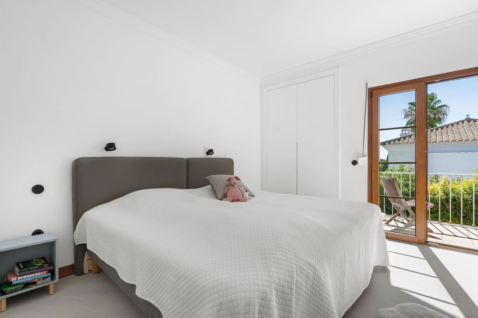 4 slaapkamer Villa te koop in Estepona met zwembad garage - € 1.690.000 (Ref: 9726433)