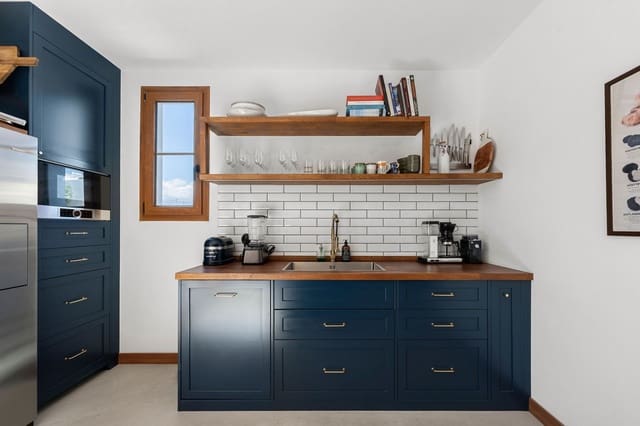 4 slaapkamer Villa te koop in La Concha - Resina Golf, Estepona met zwembad garage - € 1.690.000 (Ref: 9726433)