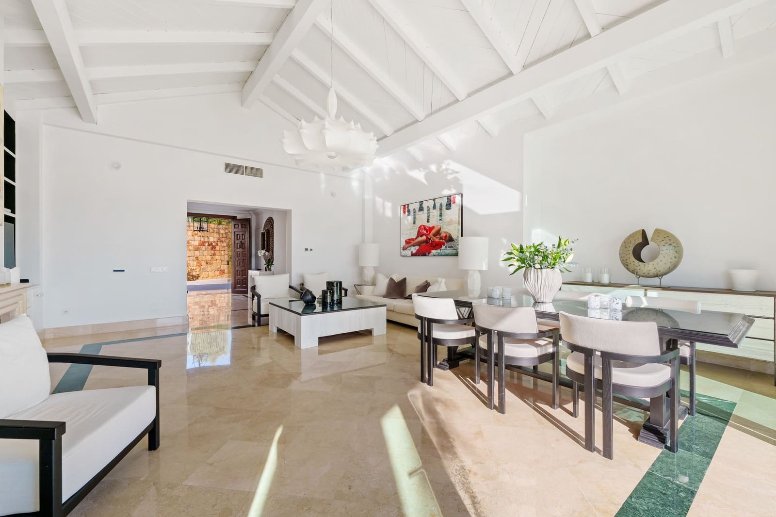 4 Zimmer Villa zu verkaufen in Marbella mit Pool Garage - 4.390.000 € (Ref: 9747742)