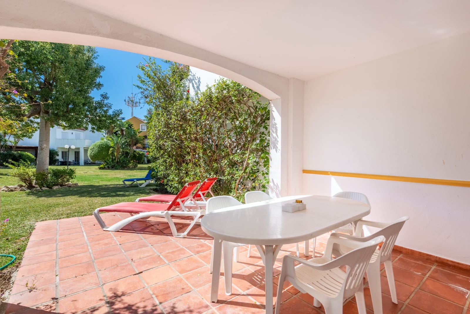 4 soverom Hus til salgs i Atalaya-Isdabe med svømmebasseng garasje - € 499 000 (Ref: 9755503)