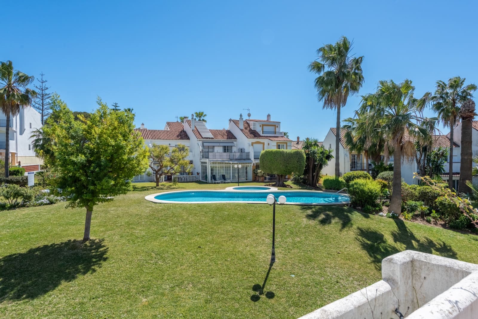 4 soverom Hus til salgs i Atalaya-Isdabe med svømmebasseng garasje - € 499 000 (Ref: 9755503)