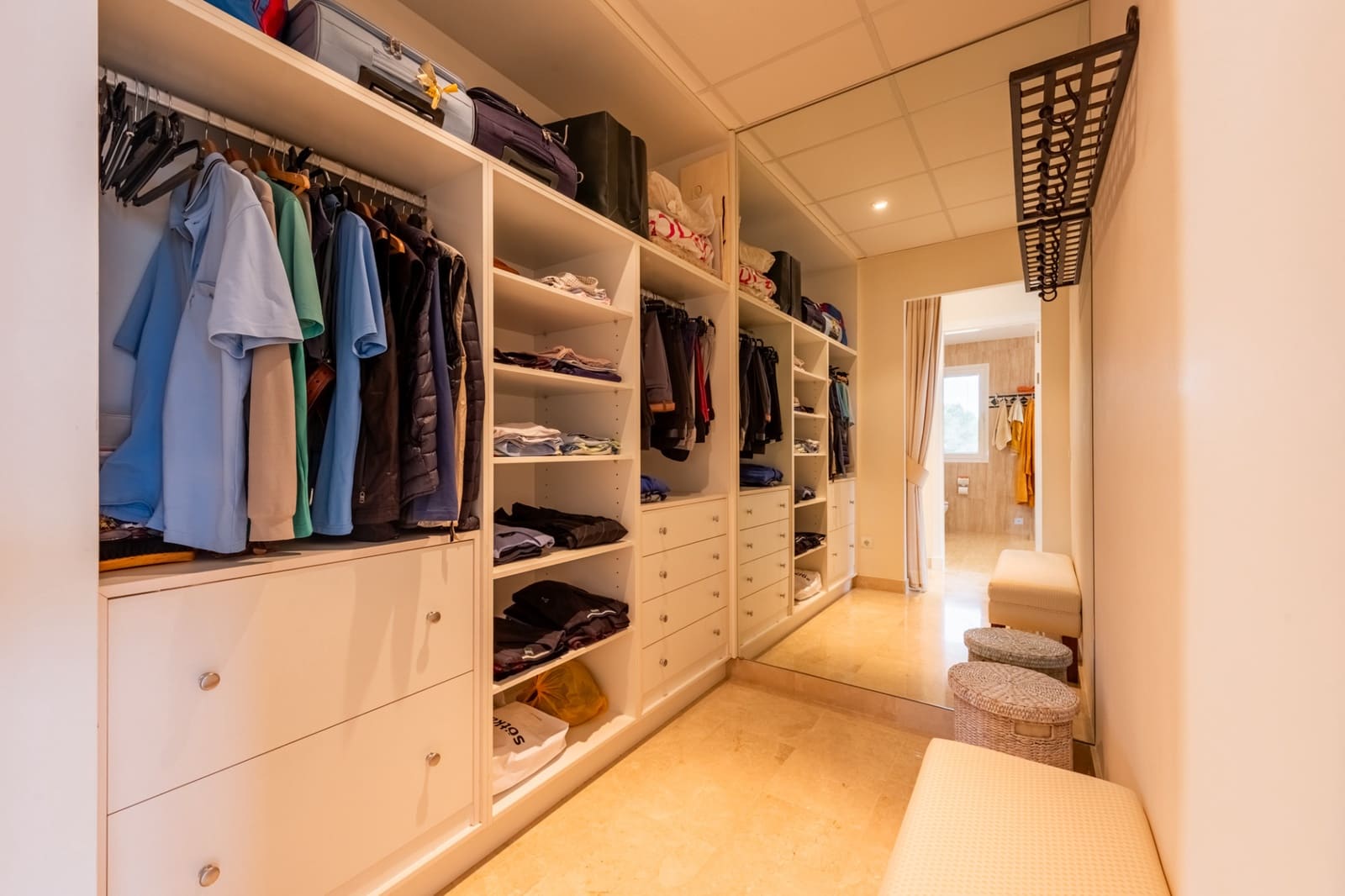 Apartamento de 3 habitaciones en Marbella en venta con piscina garaje - 1.150.000 € (Ref: 9772837)