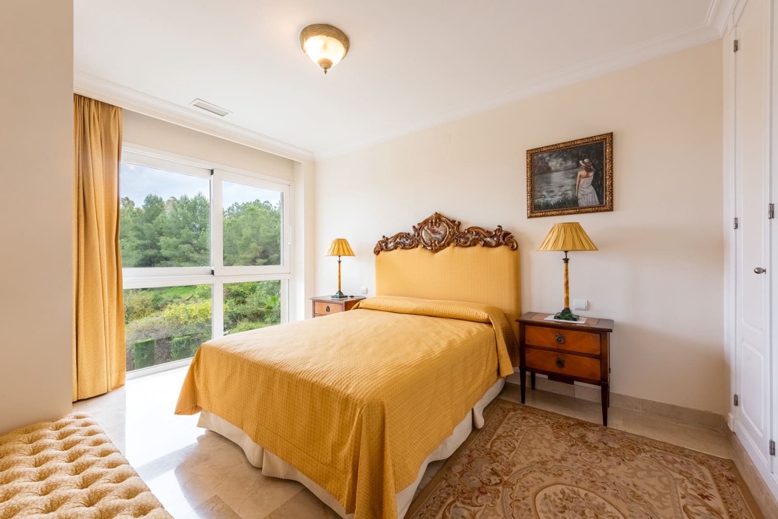 Apartamento de 3 habitaciones en Marbella en venta con piscina garaje - 1.150.000 € (Ref: 9772837)