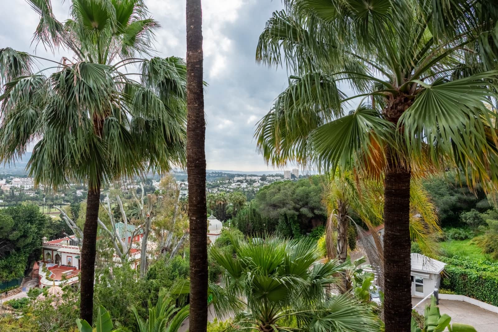 Apartamento de 3 habitaciones en Marbella en venta con piscina garaje - 1.150.000 € (Ref: 9772837)