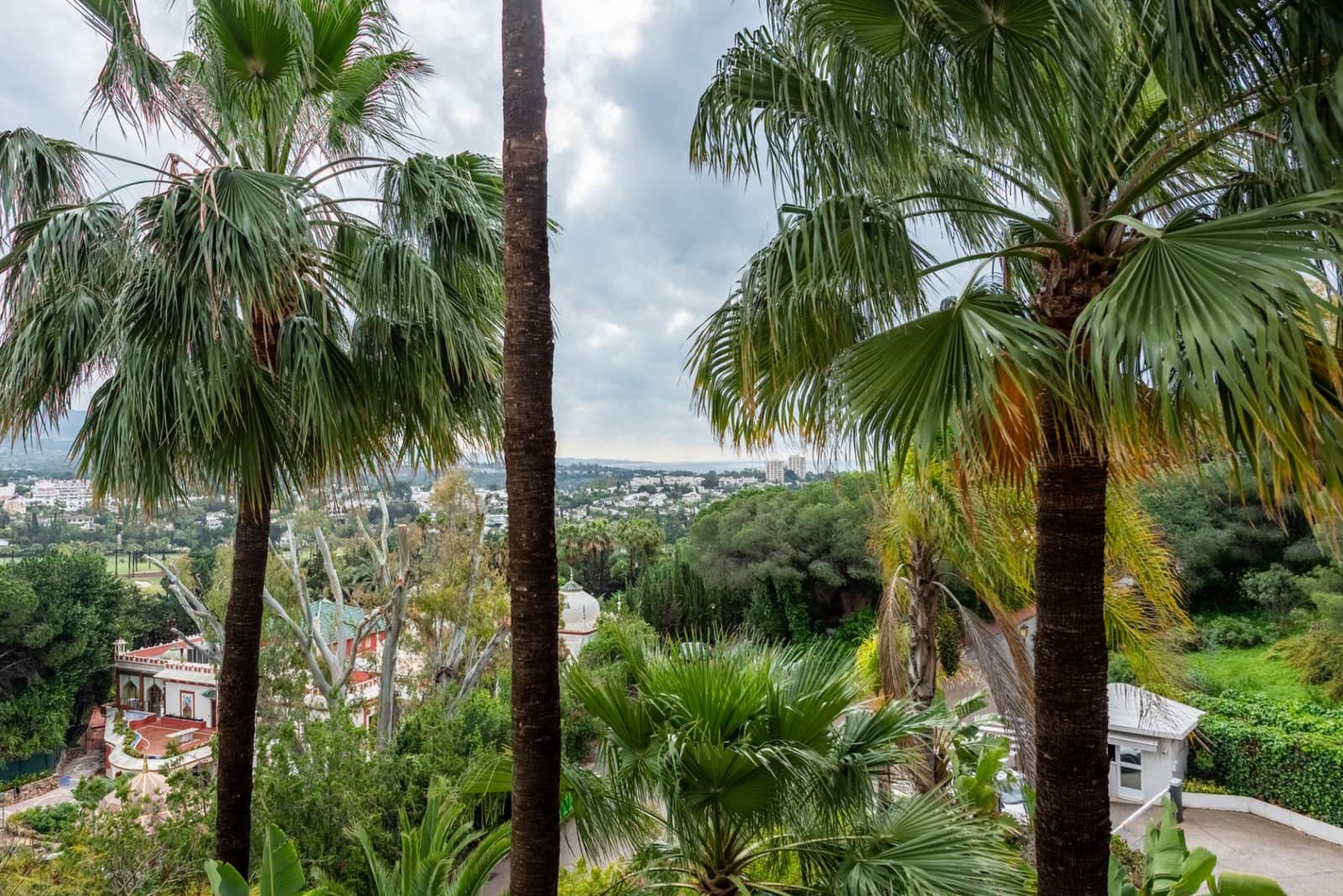 Apartamento de 3 habitaciones en Marbella en venta con piscina garaje - 1.150.000 € (Ref: 9772837)