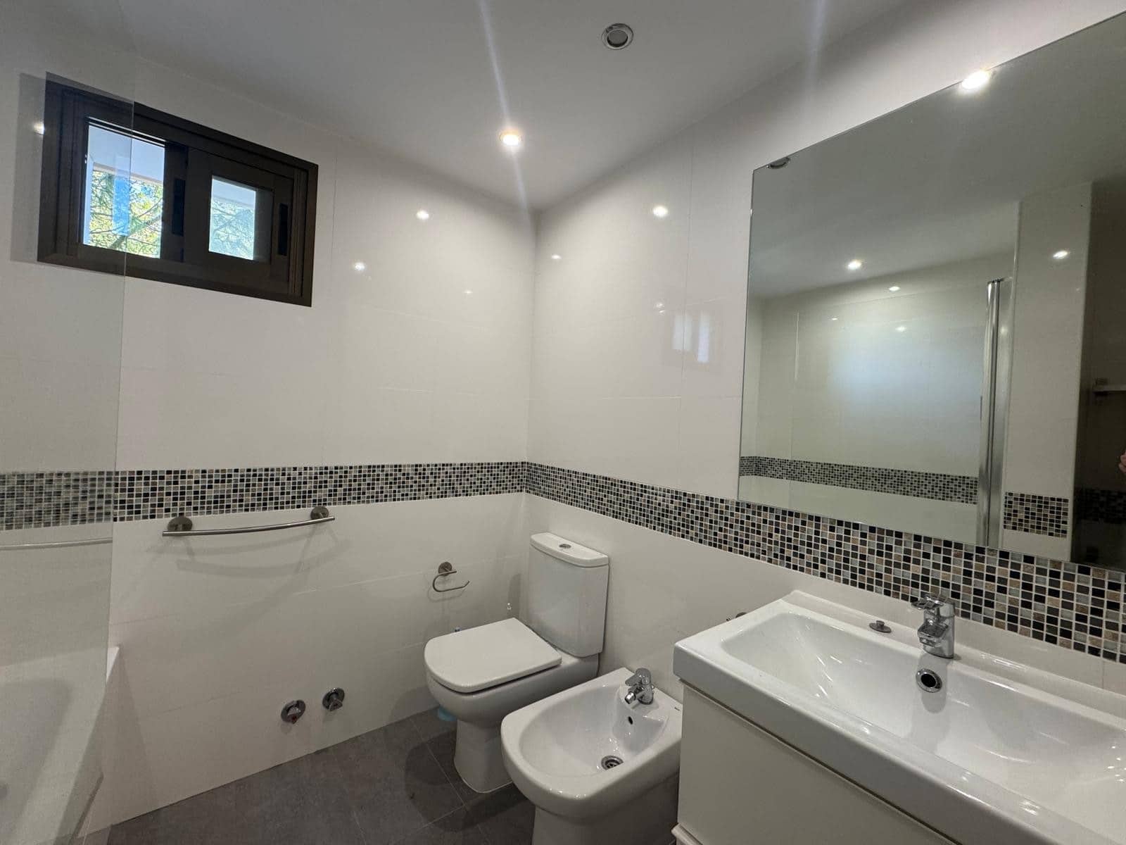 2 soveværelse Lejlighed til salg i Atalaya-Isdabe med swimmingpool garage - € 350.000 (Ref: 9780312)