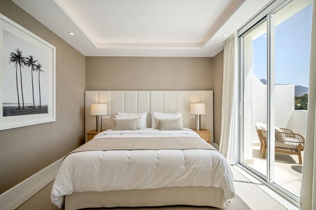 4 soveværelse Byhus til salg i La Quinta, Benahavís med swimmingpool garage - € 1.795.000 (Ref: 9790846)