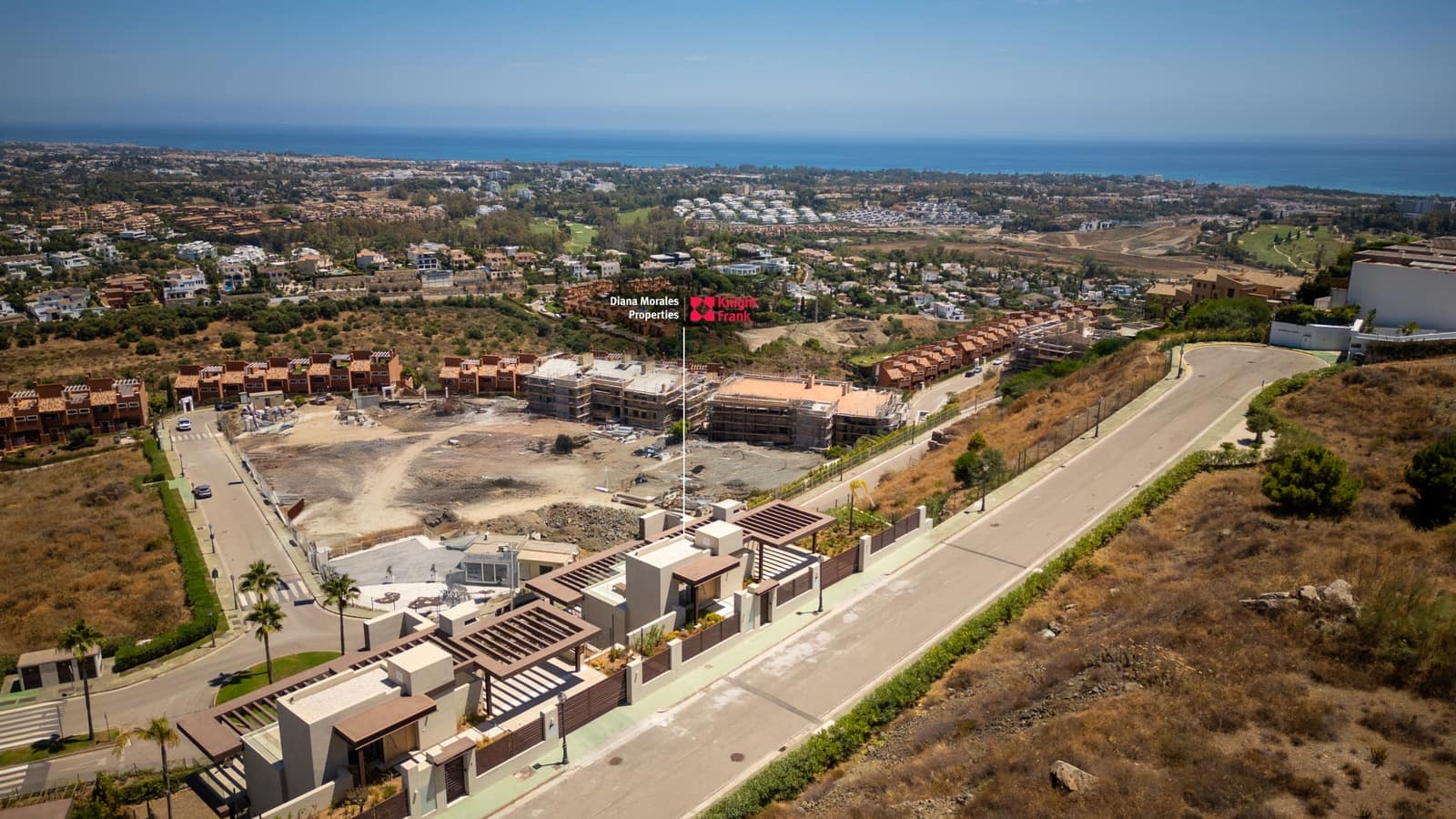 4 slaapkamer Villa te koop in Benahavis met zwembad garage - € 1.890.000 (Ref: 9794363)