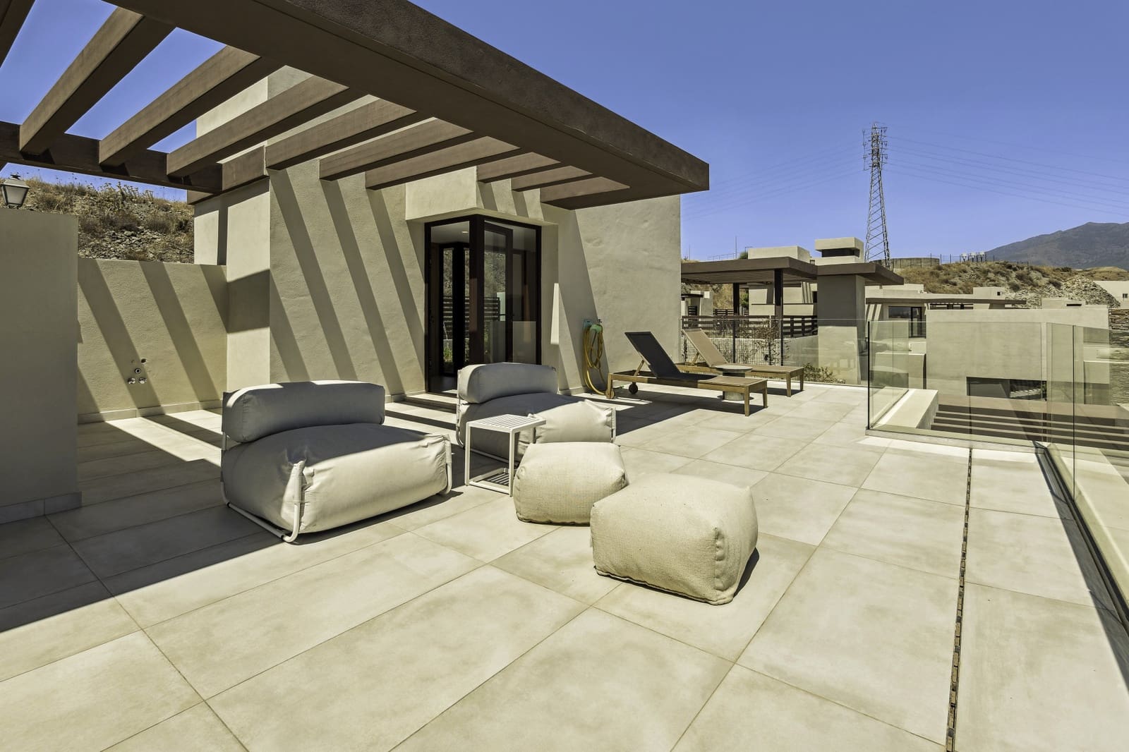4 slaapkamer Villa te koop in Benahavis met zwembad garage - € 1.790.000 (Ref: 9794363)
