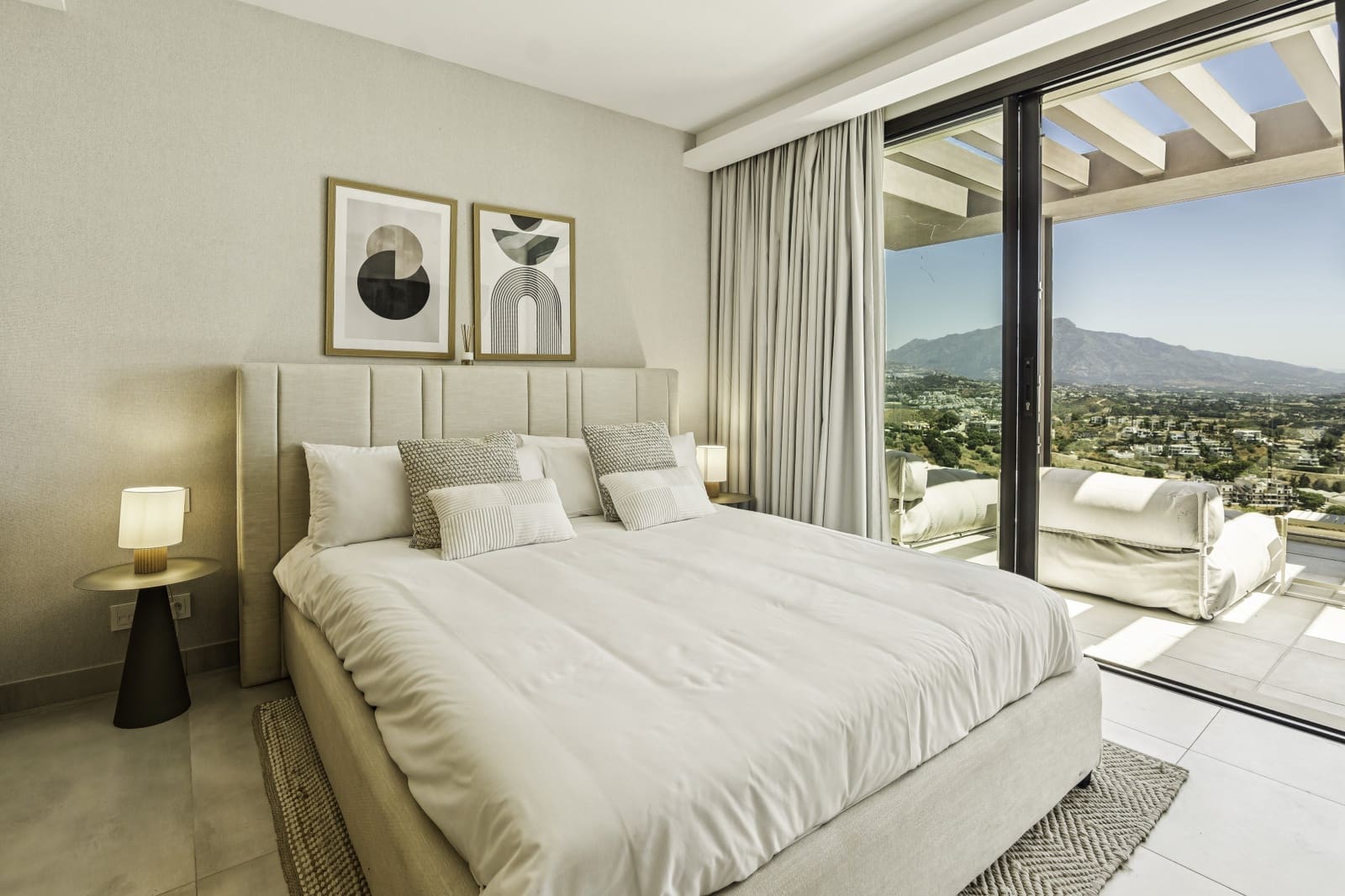 4 slaapkamer Villa te koop in Benahavis met zwembad garage - € 1.790.000 (Ref: 9794363)