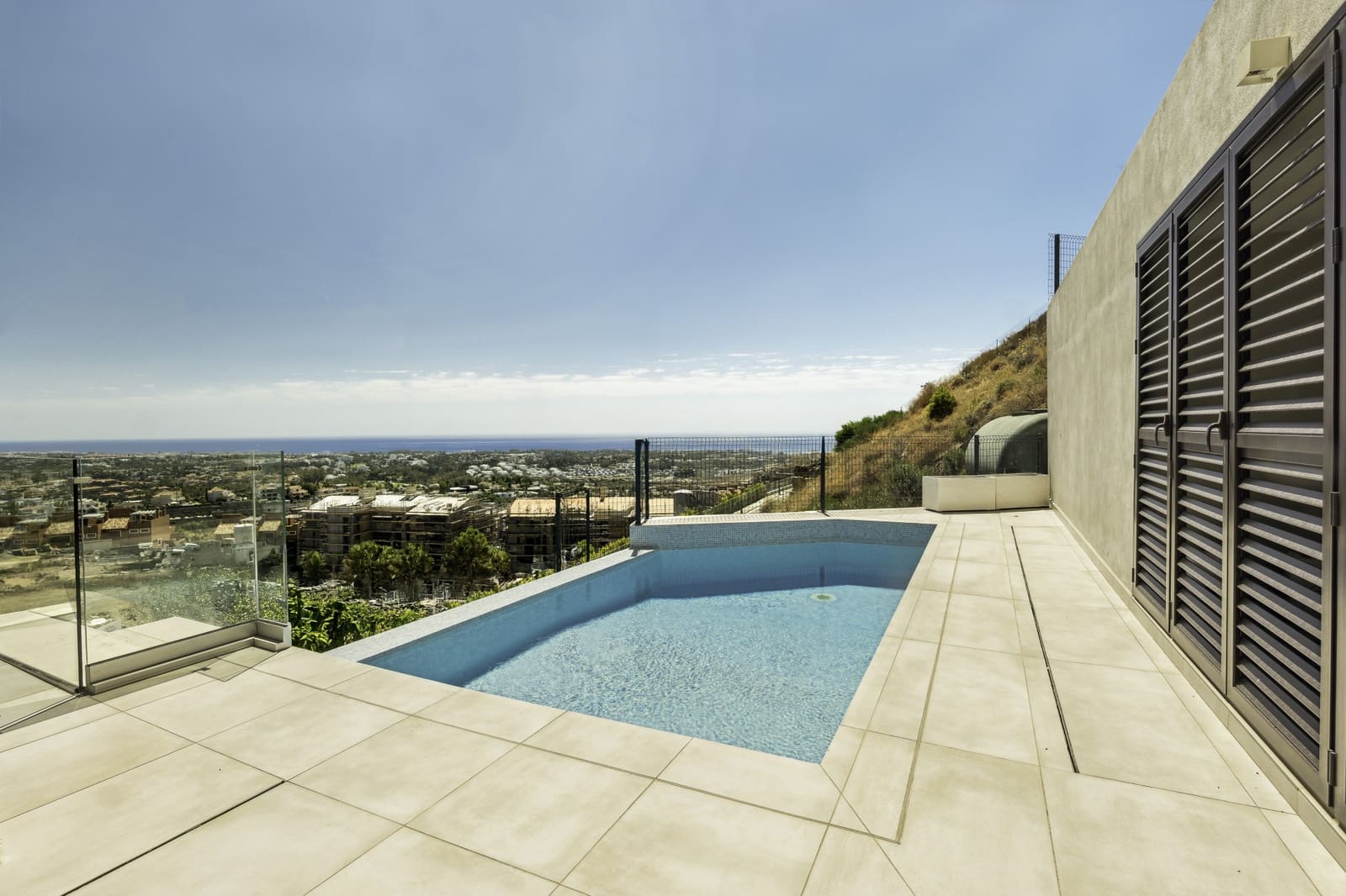4 slaapkamer Villa te koop in Benahavis met zwembad garage - € 1.790.000 (Ref: 9794363)