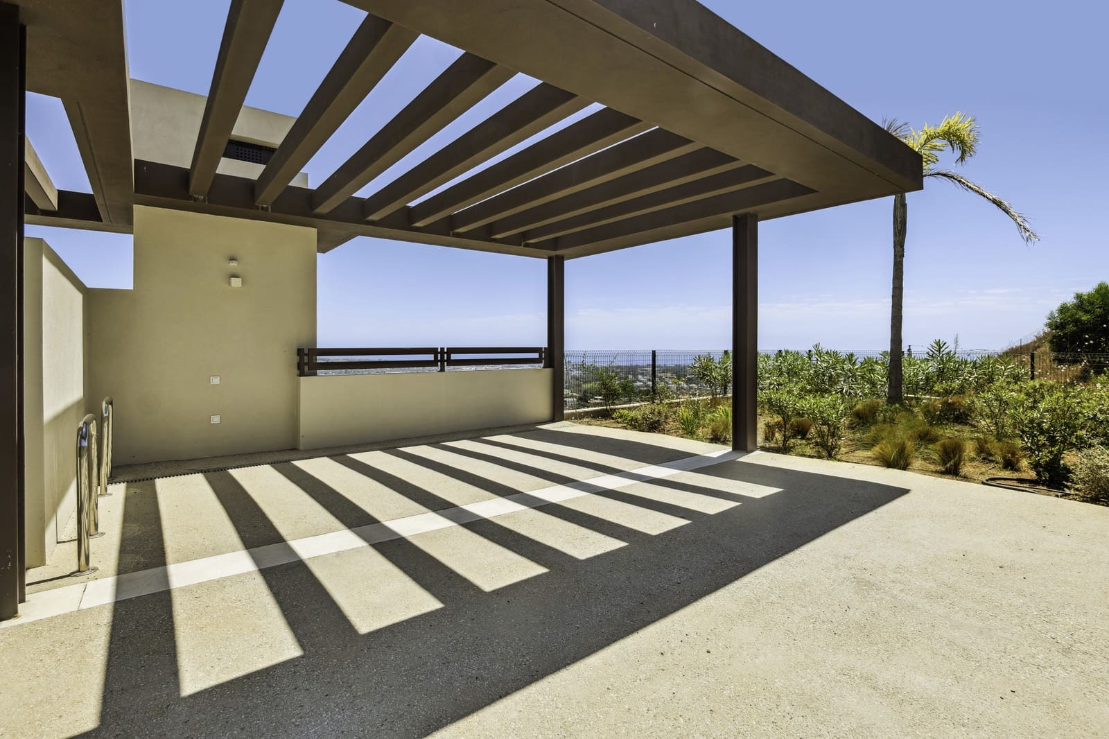 4 slaapkamer Villa te koop in Benahavis met zwembad garage - € 1.790.000 (Ref: 9794363)
