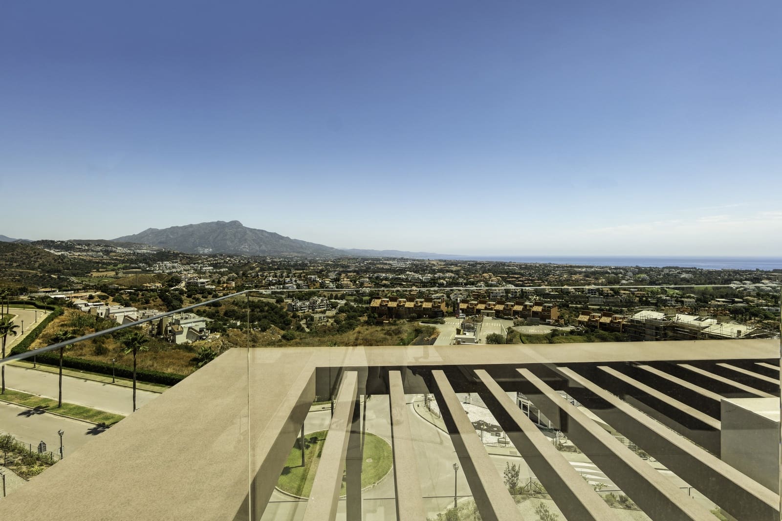 4 slaapkamer Villa te koop in Benahavis met zwembad garage - € 1.790.000 (Ref: 9794363)