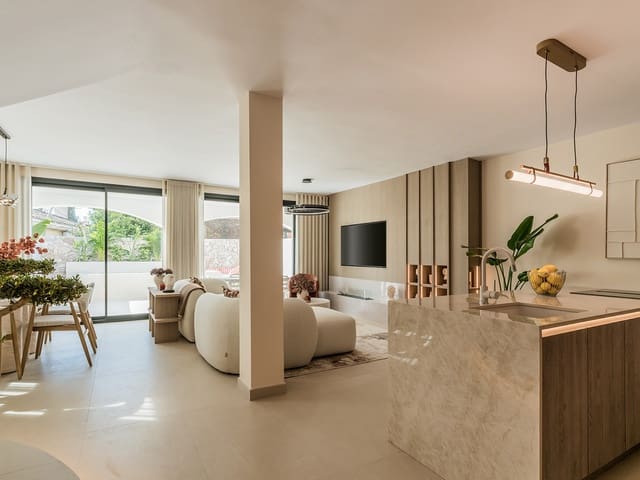 4 sovrum Hus till salu i Nueva Alcántara, Marbella med pool garage - 1 595 000 € (Ref: 9794364)