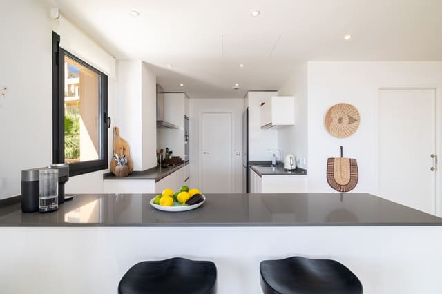 2 slaapkamer Penthouse te koop in El Paraíso, Benahavís met zwembad garage - € 750.000 (Ref: 9794367)