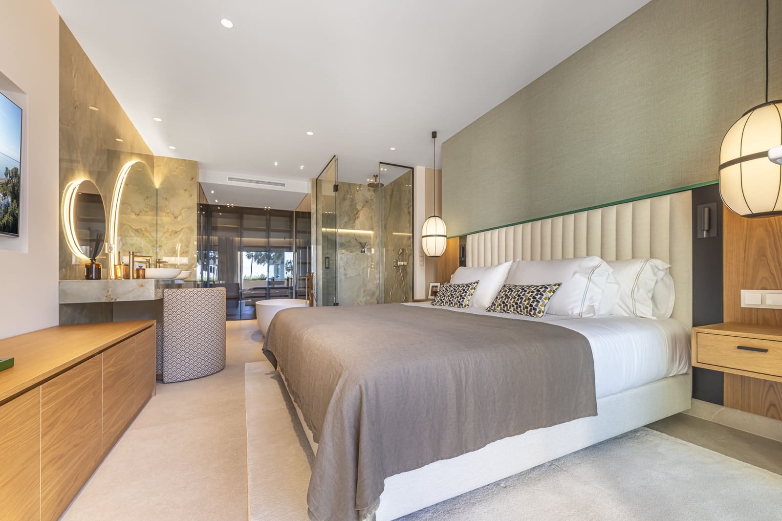 3 soveværelse Lejlighed til salg i Estepona med swimmingpool garage - € 1.895.000 (Ref: 9794370)