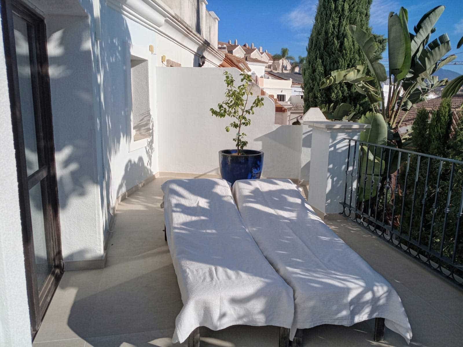 3 sovrum Hus till salu i Benahavis med pool garage - 749 000 € (Ref: 9807851)