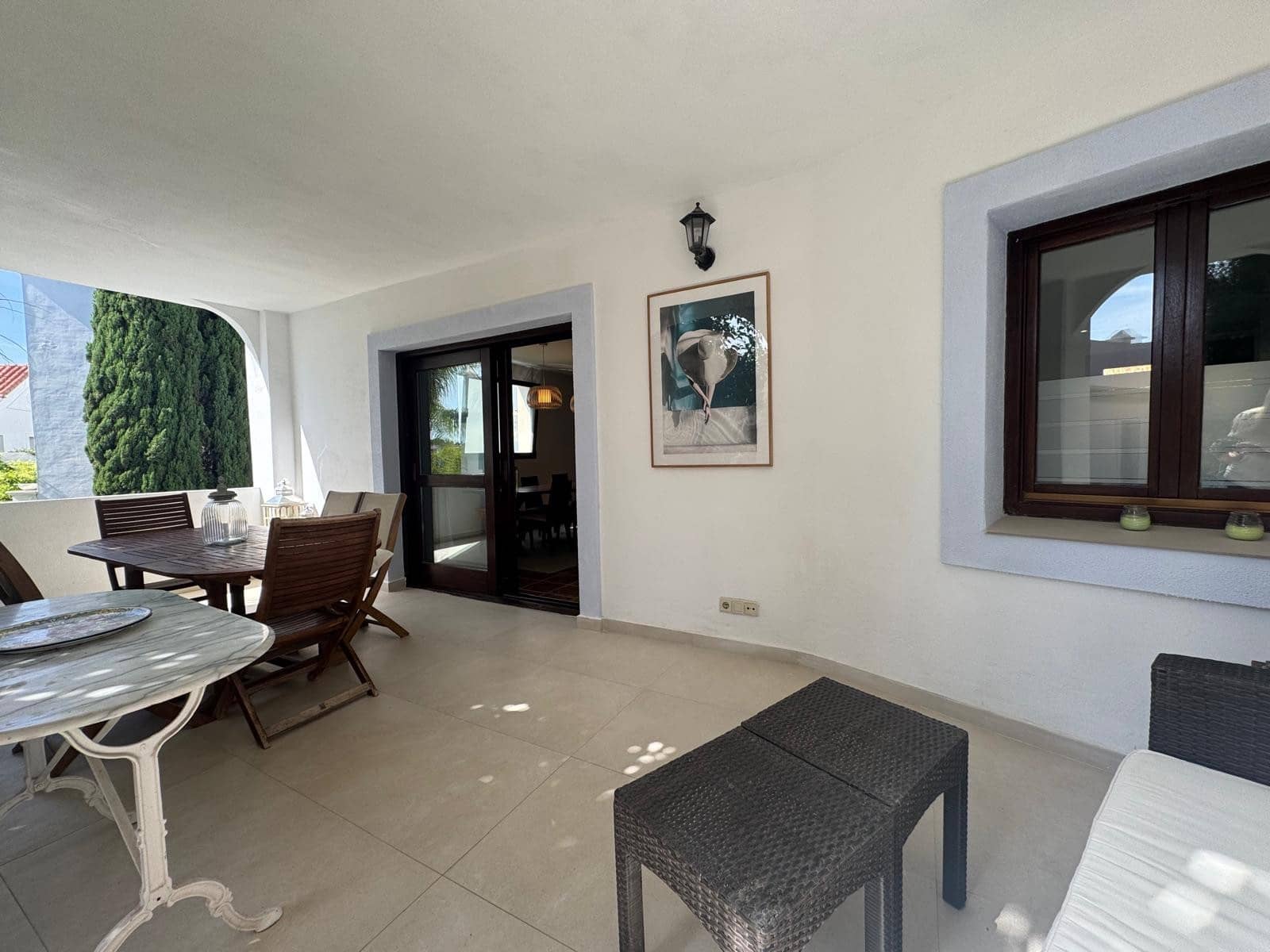 3 soveværelse Byhus til salg i El Paraiso med swimmingpool garage - € 749.000 (Ref: 9807851)