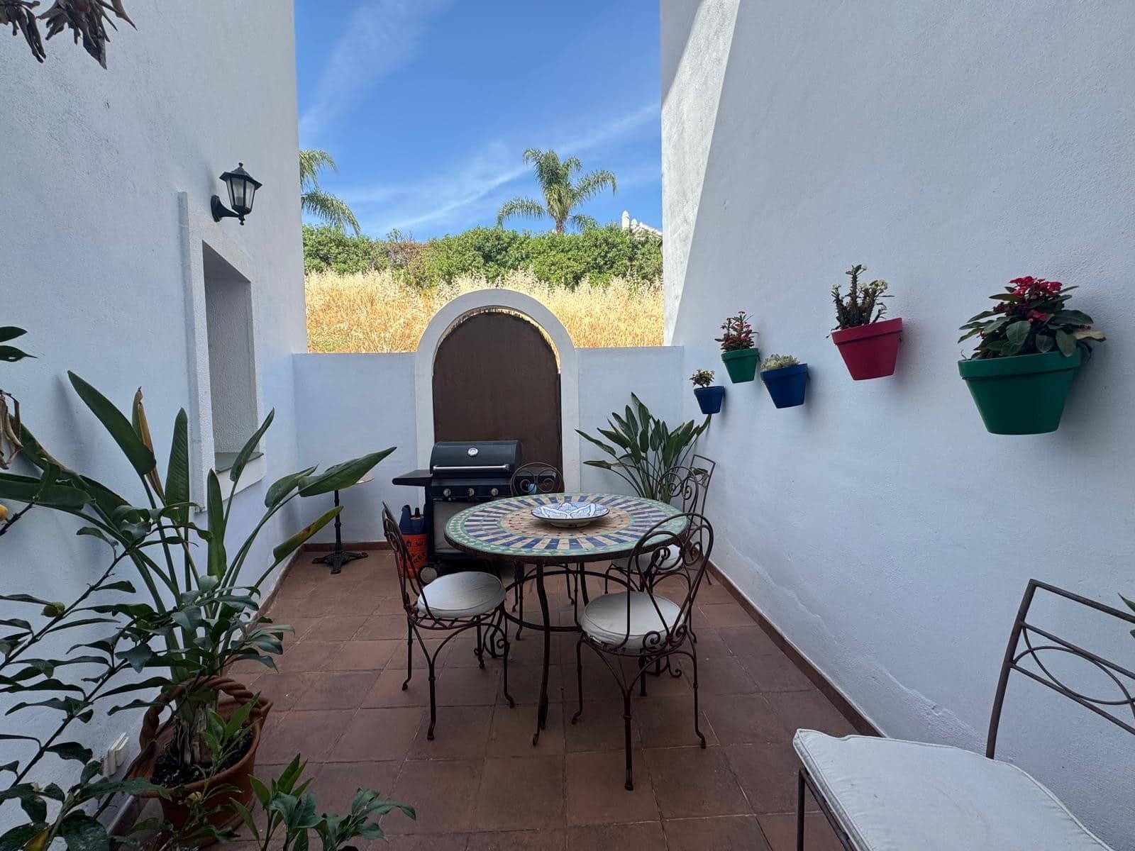 3 soveværelse Byhus til salg i El Paraiso med swimmingpool garage - € 749.000 (Ref: 9807851)