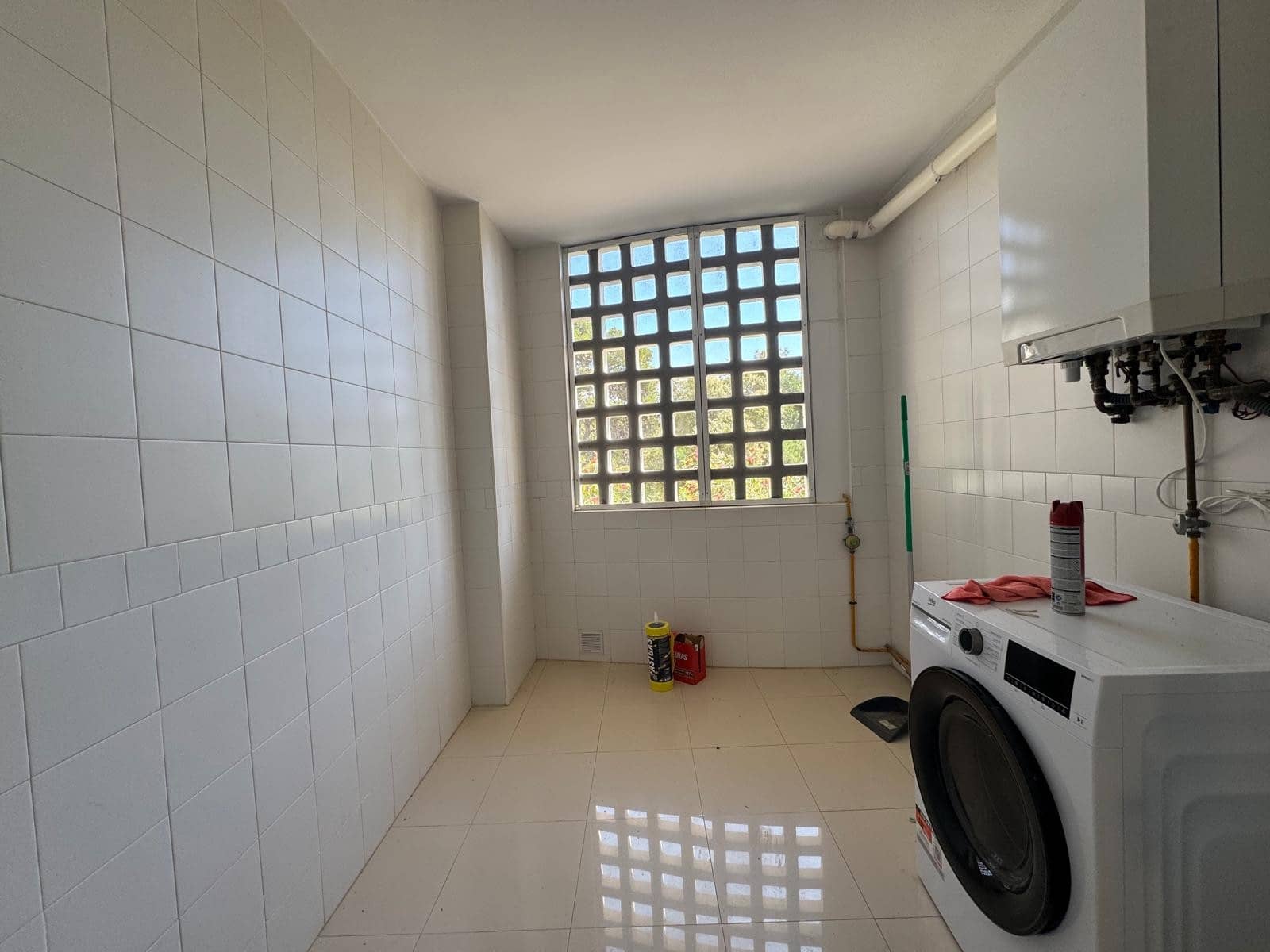 2 bedroom Apartment for sale in Marbella with pool garage - € 760,000 (Ref: 9824767)