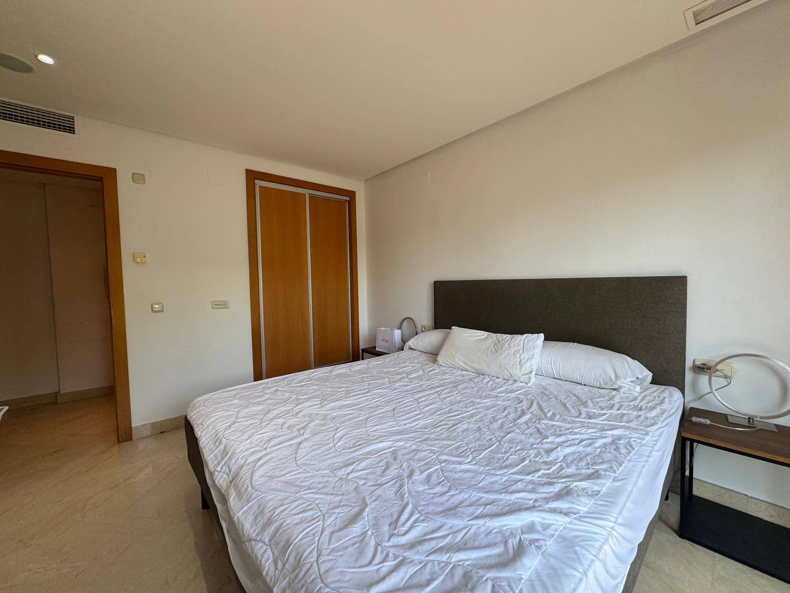 2 bedroom Apartment for sale in Marbella with pool garage - € 760,000 (Ref: 9824767)