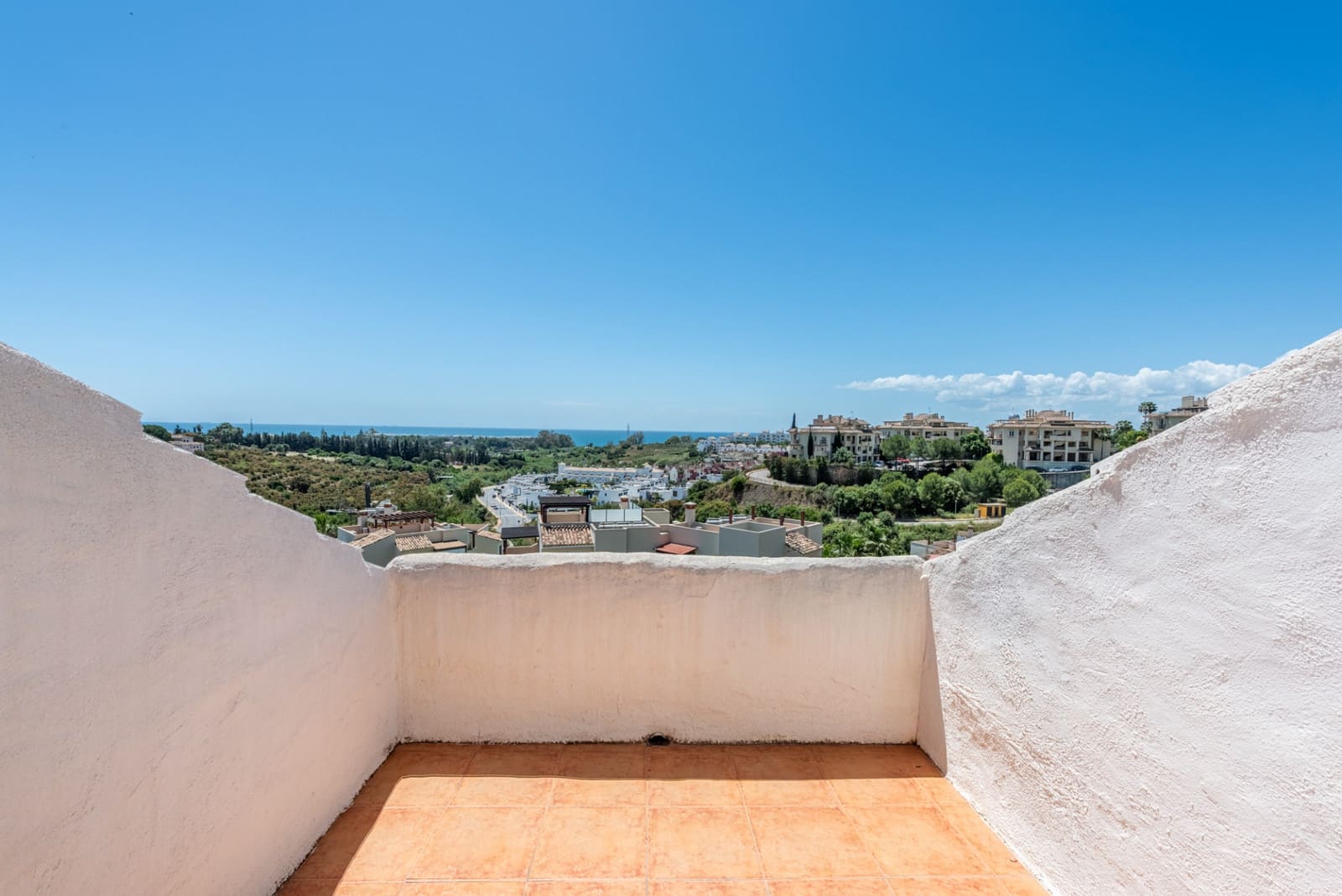 3 camera da letto Attico in vendita in New Golden Mile con piscina garage - 335.000 € (Rif: 9833503)