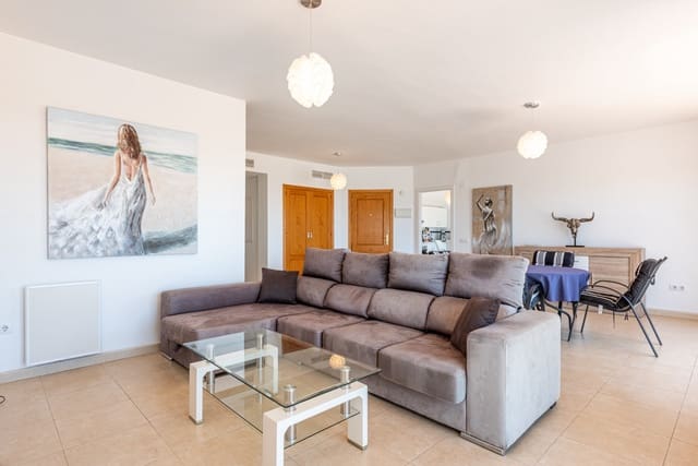 3 chambre Penthouse à vendre à La Concha - Resina Golf, Estepona avec piscine garage - 335 000 € (Ref: 9833503)