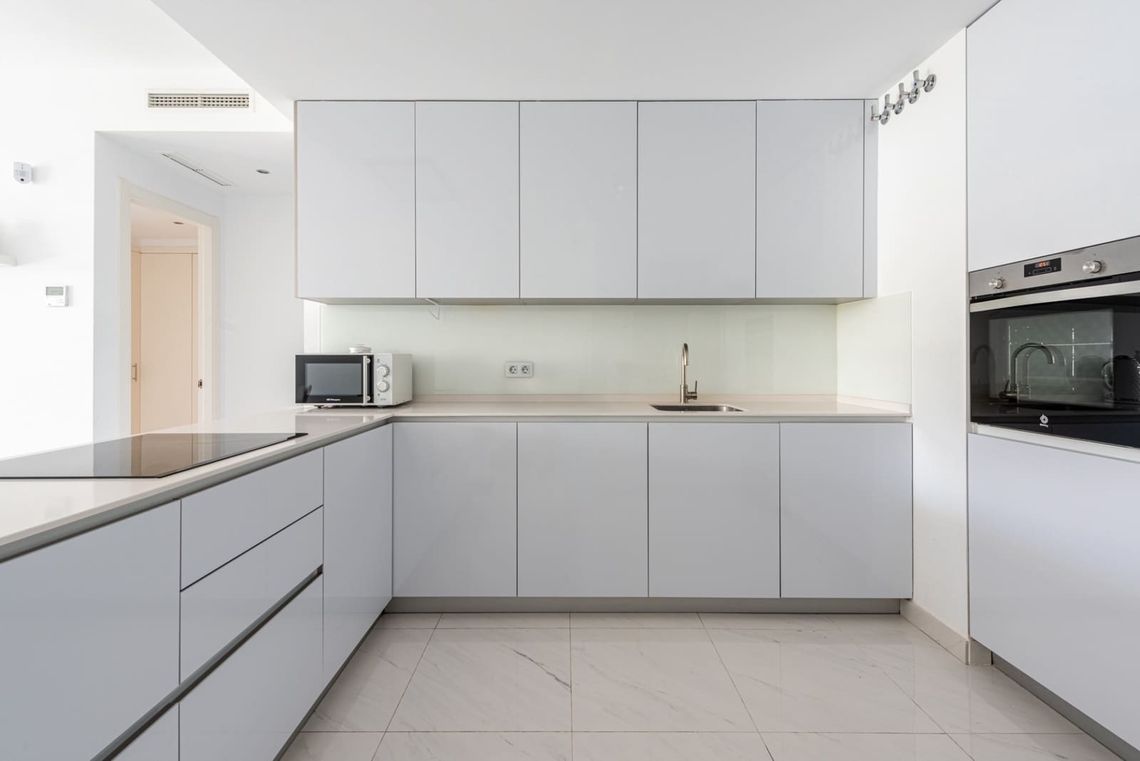 3 Zimmer Apartment zu verkaufen in Bel-Air mit Pool Garage - 495.000 € (Ref: 9833504)