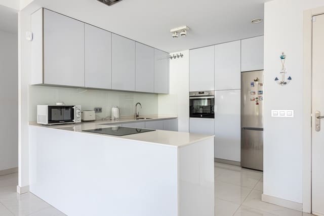 3 chambre Appartement à vendre à Bel-Air, Estepona avec piscine garage - 495 000 € (Ref: 9833504)