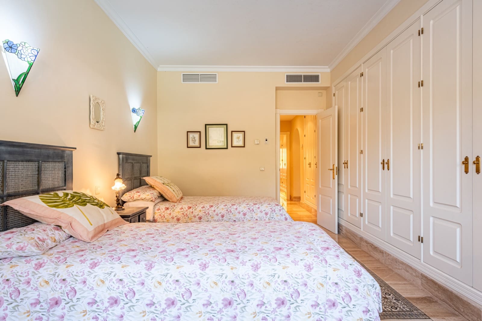 2 Zimmer Apartment zu verkaufen in Atalaya-Isdabe mit Pool Garage - 580.000 € (Ref: 9833505)
