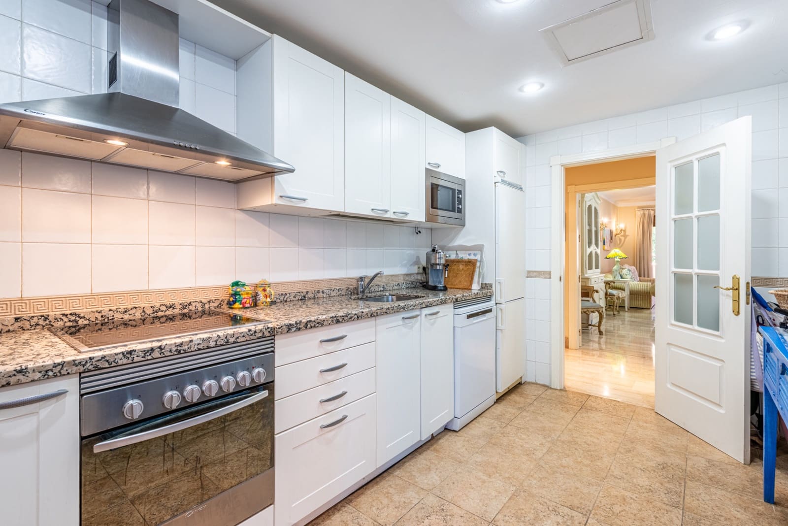 2 Zimmer Apartment zu verkaufen in Atalaya-Isdabe mit Pool Garage - 580.000 € (Ref: 9833505)