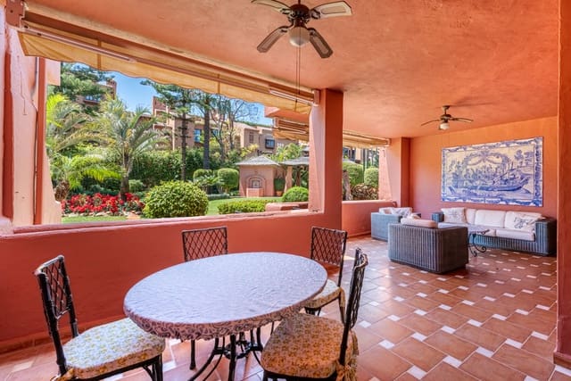 2 Zimmer Apartment zu verkaufen in Atalaya-Isdabe, Estepona mit Pool Garage - 580.000 € (Ref: 9833505)