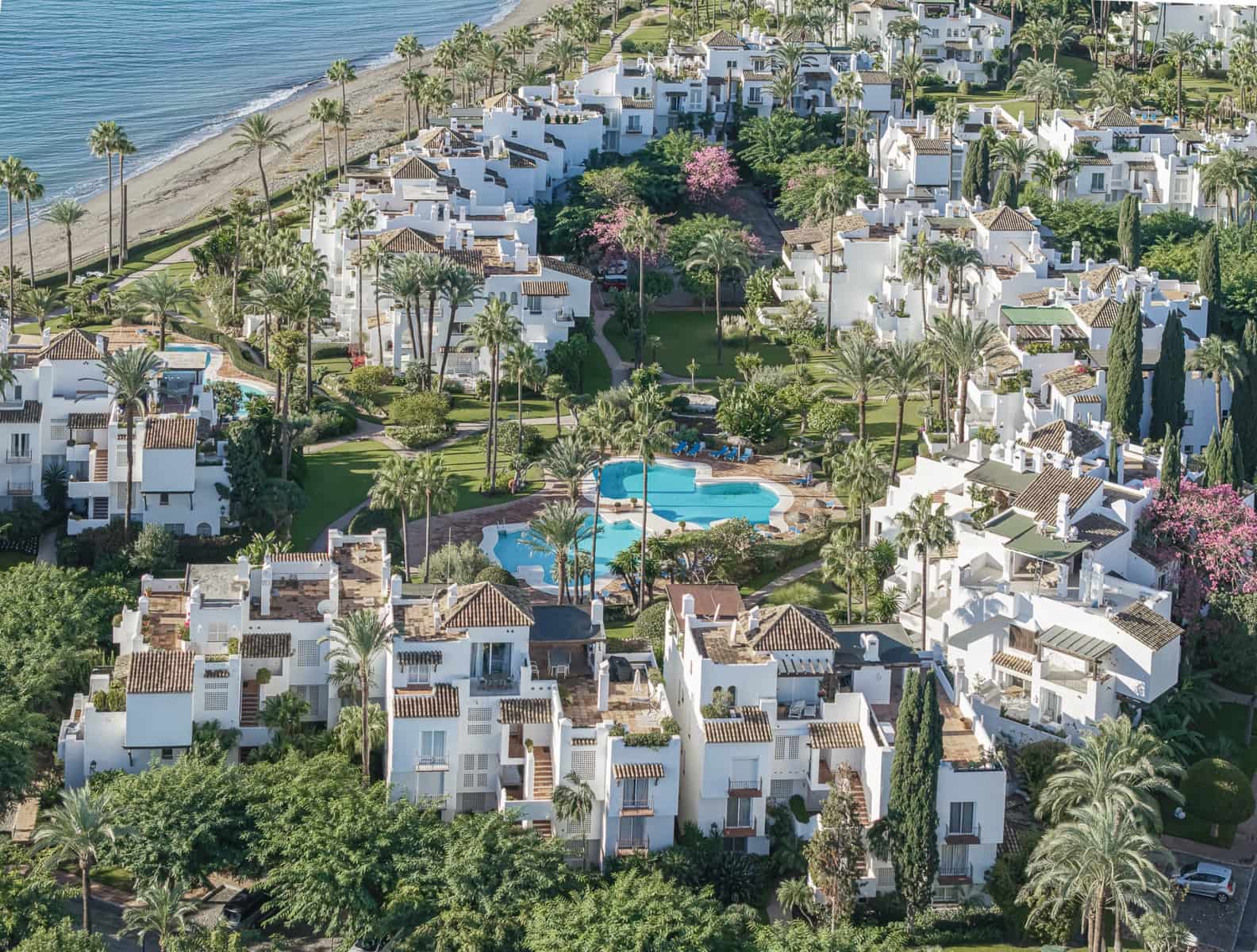 3 chambre Appartement à vendre à Estepona avec piscine garage - 2 995 000 € (Ref: 9855204)