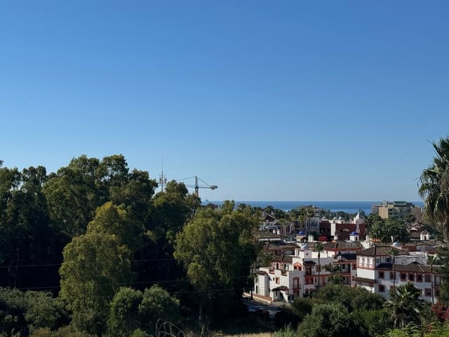 2 sovrum Lägenhet till salu i Atalaya-Isdabe, Estepona med pool garage - 379 000 € (Ref: 9864988)