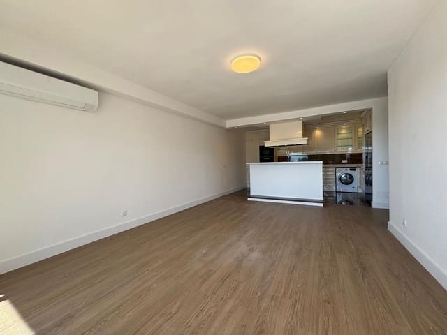 2 sovrum Lägenhet till salu i Atalaya-Isdabe, Estepona med pool garage - 379 000 € (Ref: 9864988)