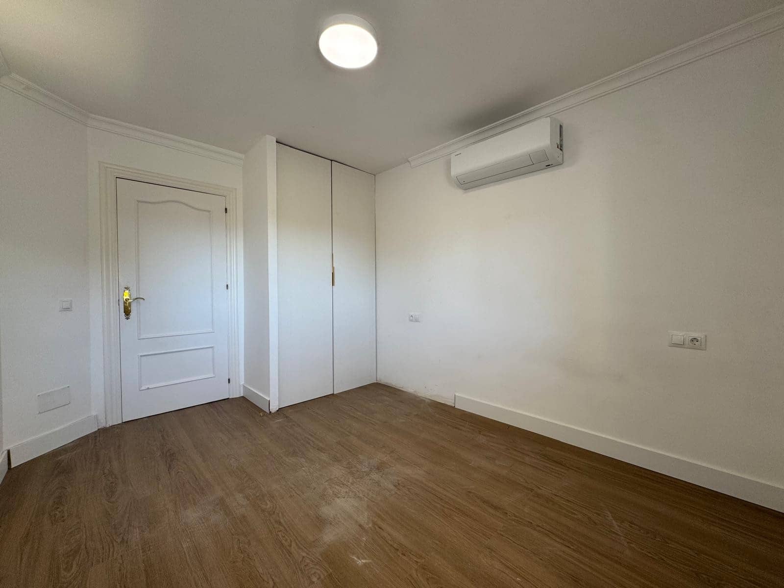 2 sovrum Lägenhet till salu i Atalaya-Isdabe med pool garage - 379 000 € (Ref: 9864988)