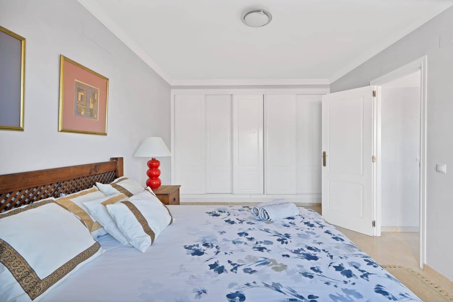 3 Zimmer Penthouse zu verkaufen in Estepona mit Pool Garage - 560.000 € (Ref: 9929001)