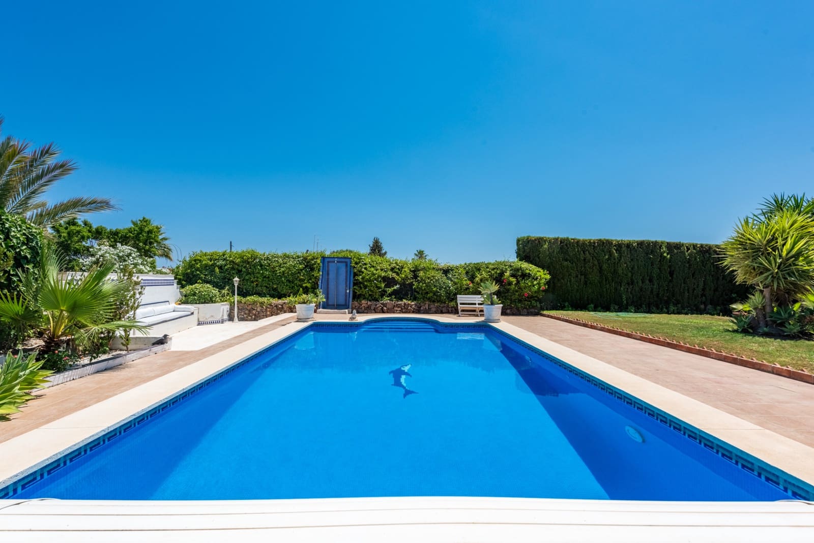 5 soveværelse Villa til salg i Estepona med swimmingpool garage - € 1.295.000 (Ref: 9947451)