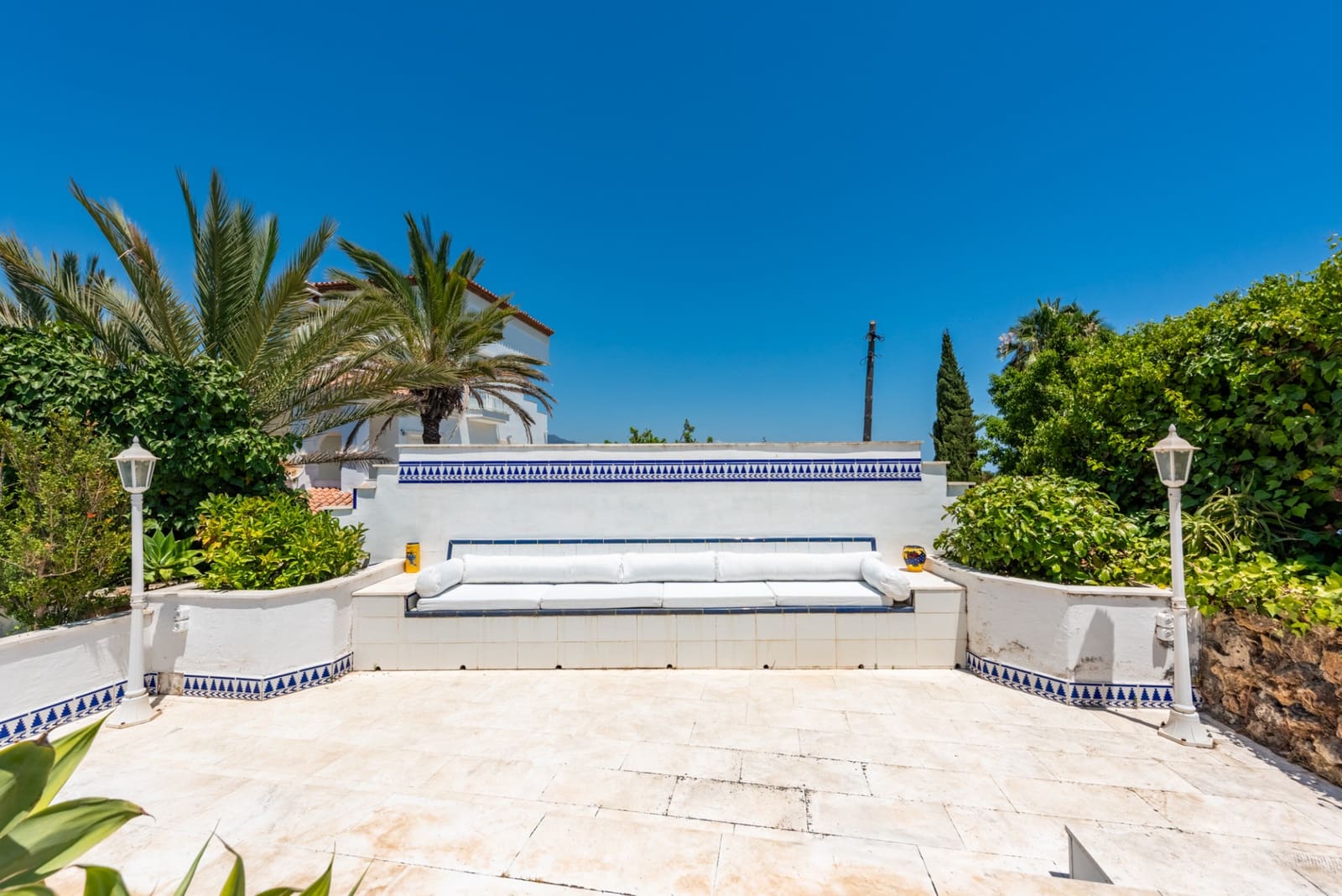 5 soveværelse Villa til salg i Estepona med swimmingpool garage - € 1.295.000 (Ref: 9947451)