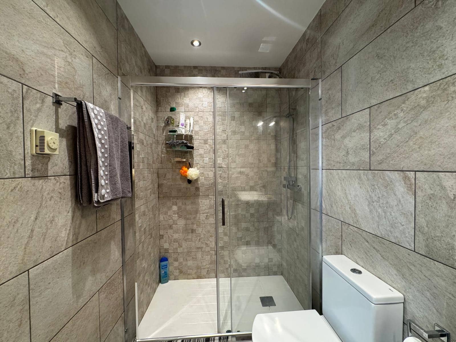 2 Zimmer Apartment zu verkaufen in New Golden Mile mit Pool Garage - 310.000 € (Ref: 9952301)