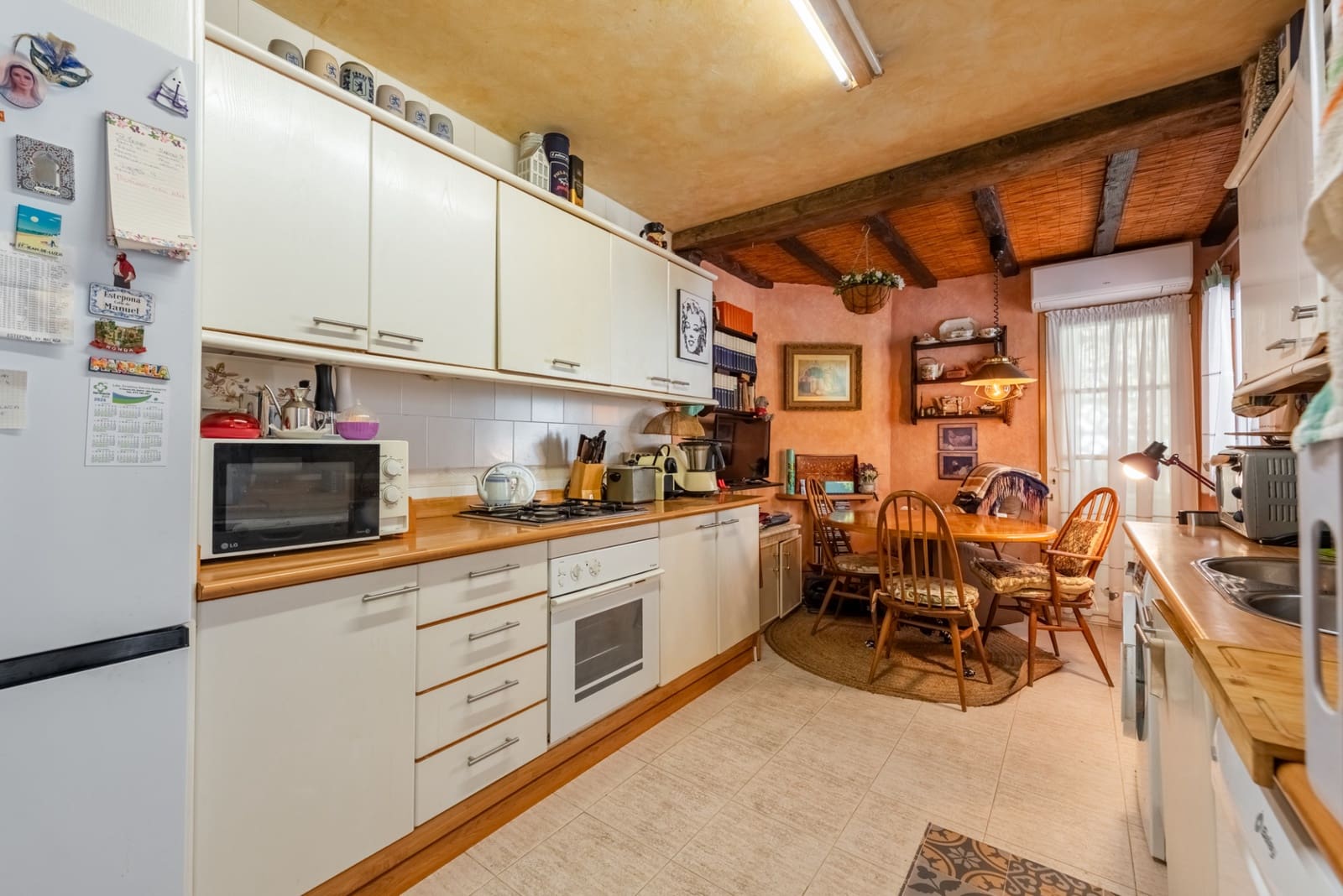 3 bedroom Townhouse for sale in Bel-Air with pool garage - € 550,000 (Ref: 9976907)